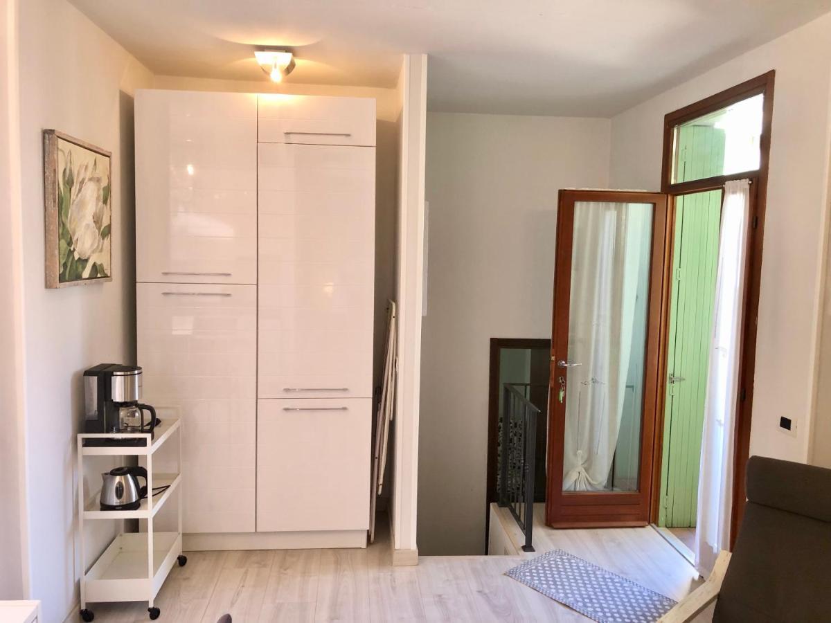 Paradise Apartment มัลเชซิเน ภายนอก รูปภาพ